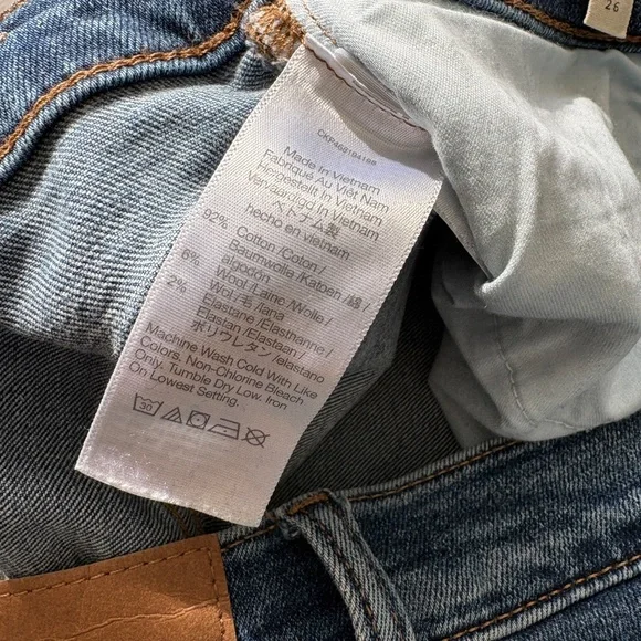 Madewell Perfect Vintage Straight Jean - Picture 5 of 7